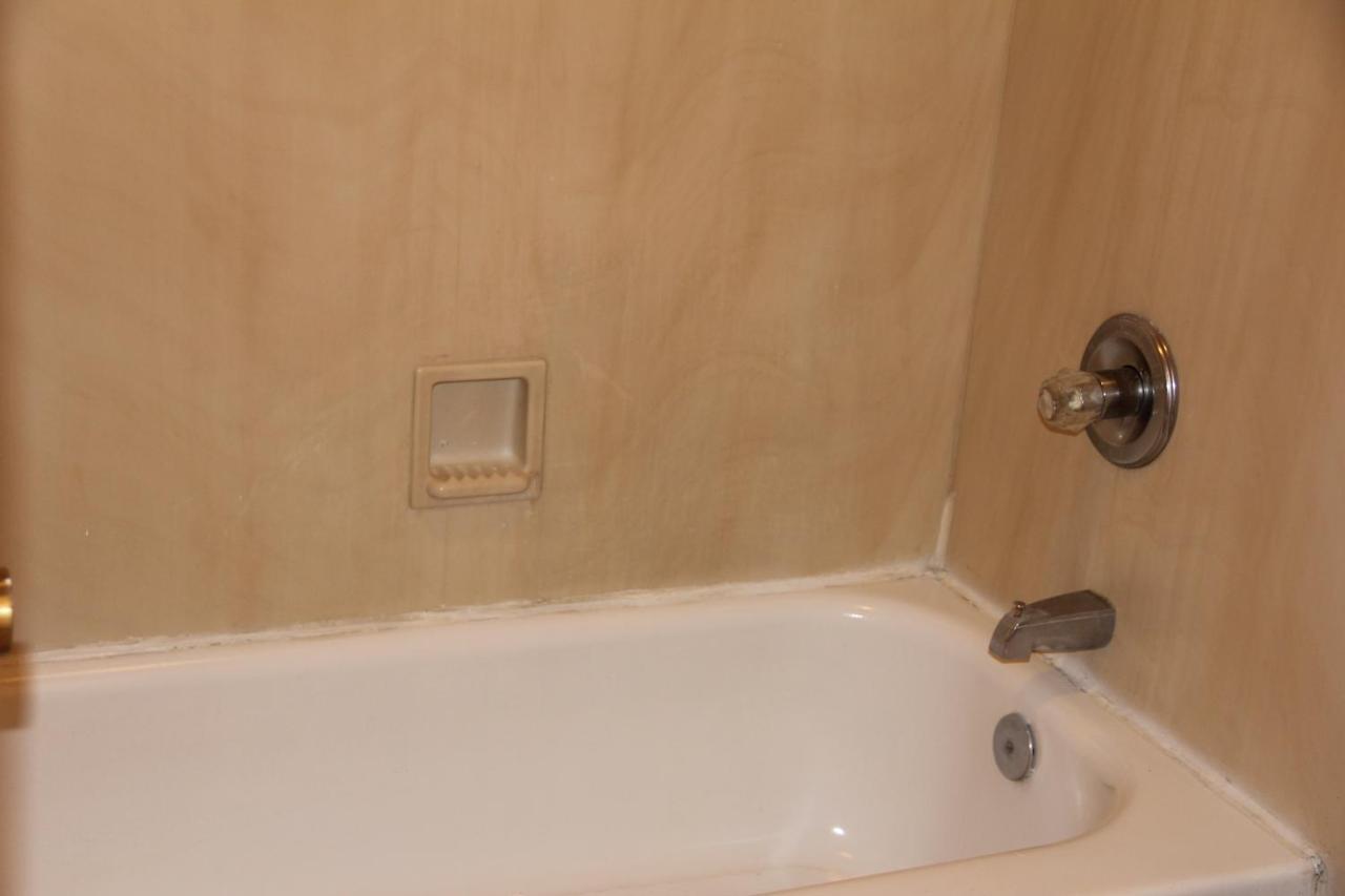 Sherman Inn Zewnętrze zdjęcie